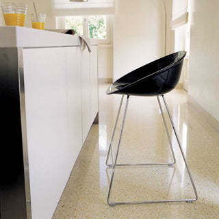 Pedrali Gliss 902 stool with sled base and seat H.65 cm. Buy on Shopdecor PEDRALI collections